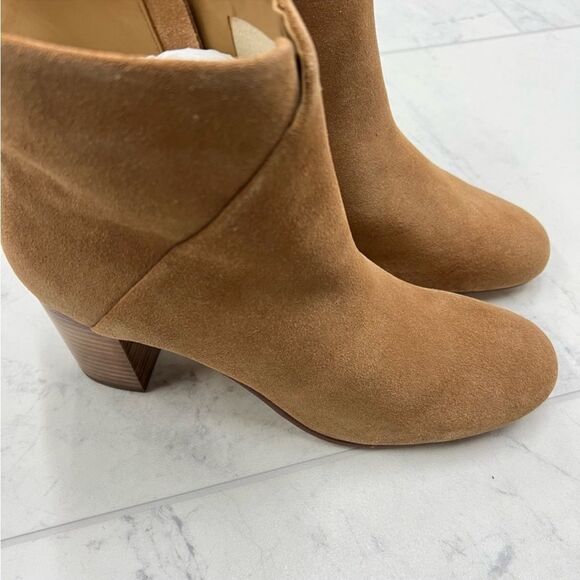 Soludos Midheel Venetian Booties In Tan - Picture 2 of 5